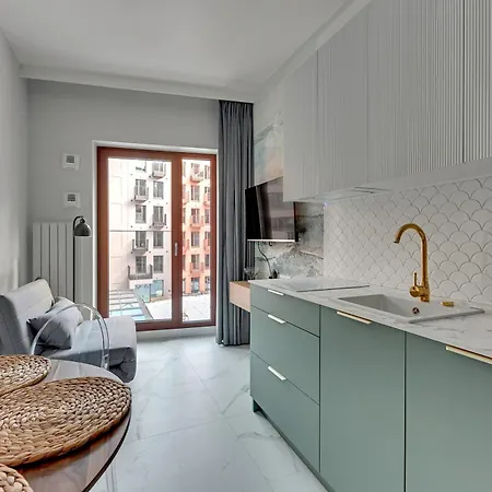 Comfort Chmielna 110 Apartamento *