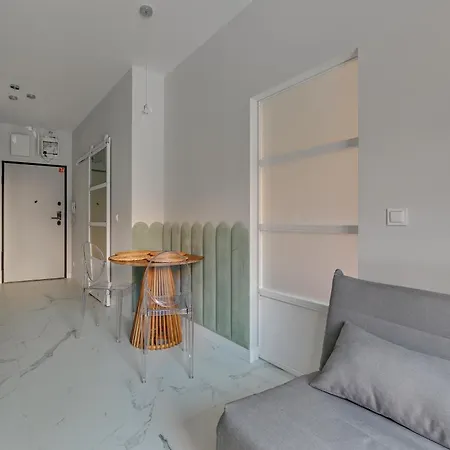 Comfort Chmielna 110 Appartement *